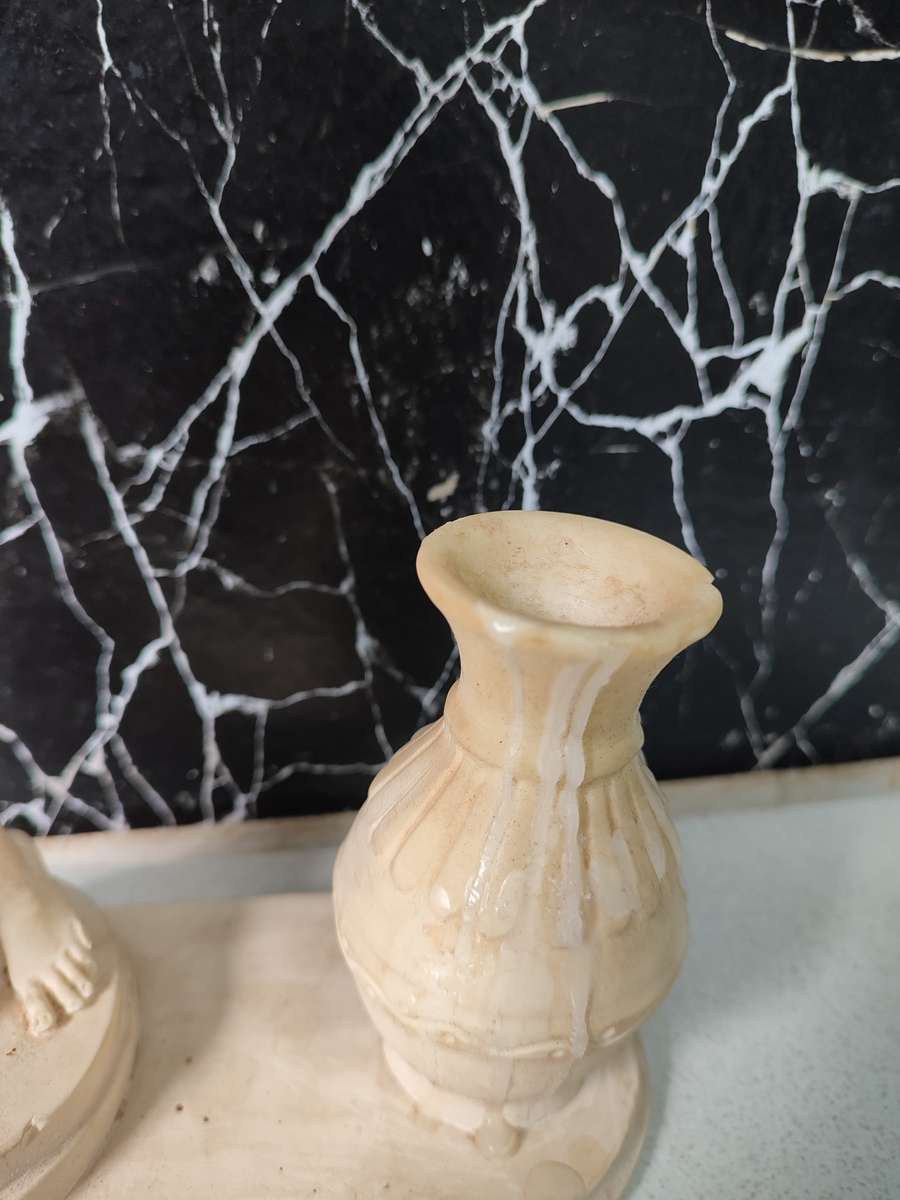 #6 ROMAN/GREEK STYLE WOMAN SCULPTURE