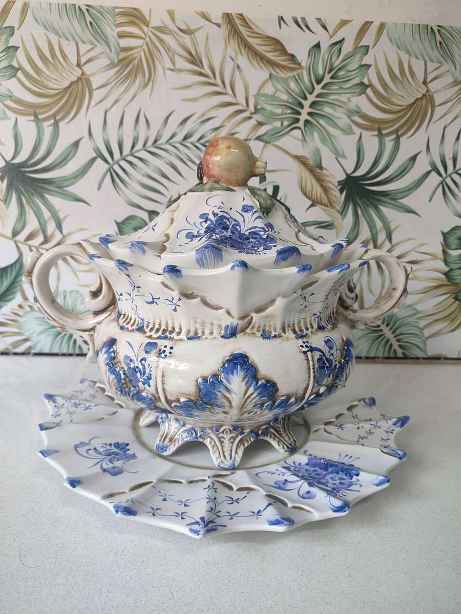 #3 VINTAGE ITALY BASSANO CERAMIC TUREEN SET