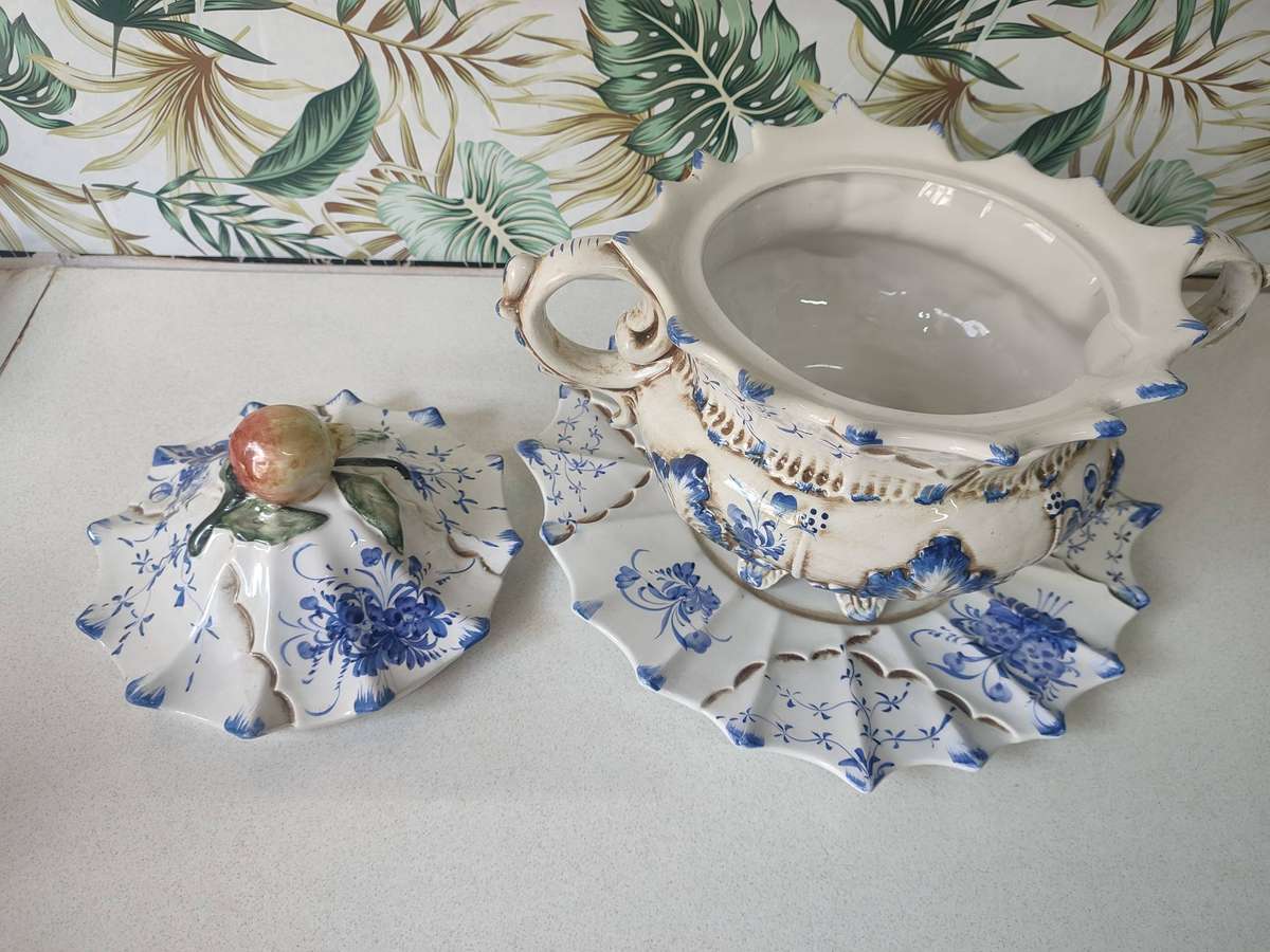 #3 VINTAGE ITALY BASSANO CERAMIC TUREEN SET