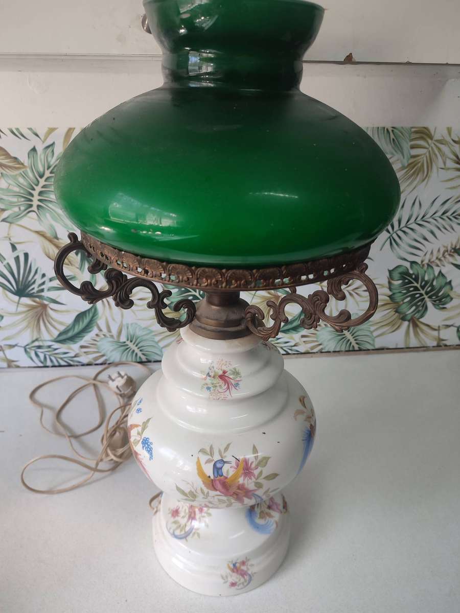 #2 GORGEOUS VINTAGE KEROSENE ELECTRIC TABLE LAMP!
