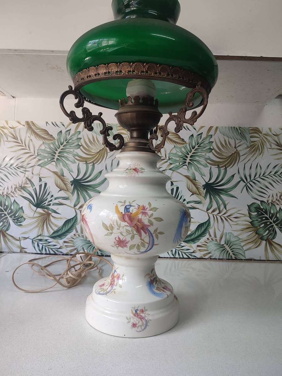#2 GORGEOUS VINTAGE KEROSENE ELECTRIC TABLE LAMP!
