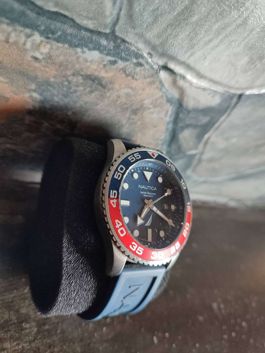 #10 NAUTICA PACIFIC BEACH WATCH !!
