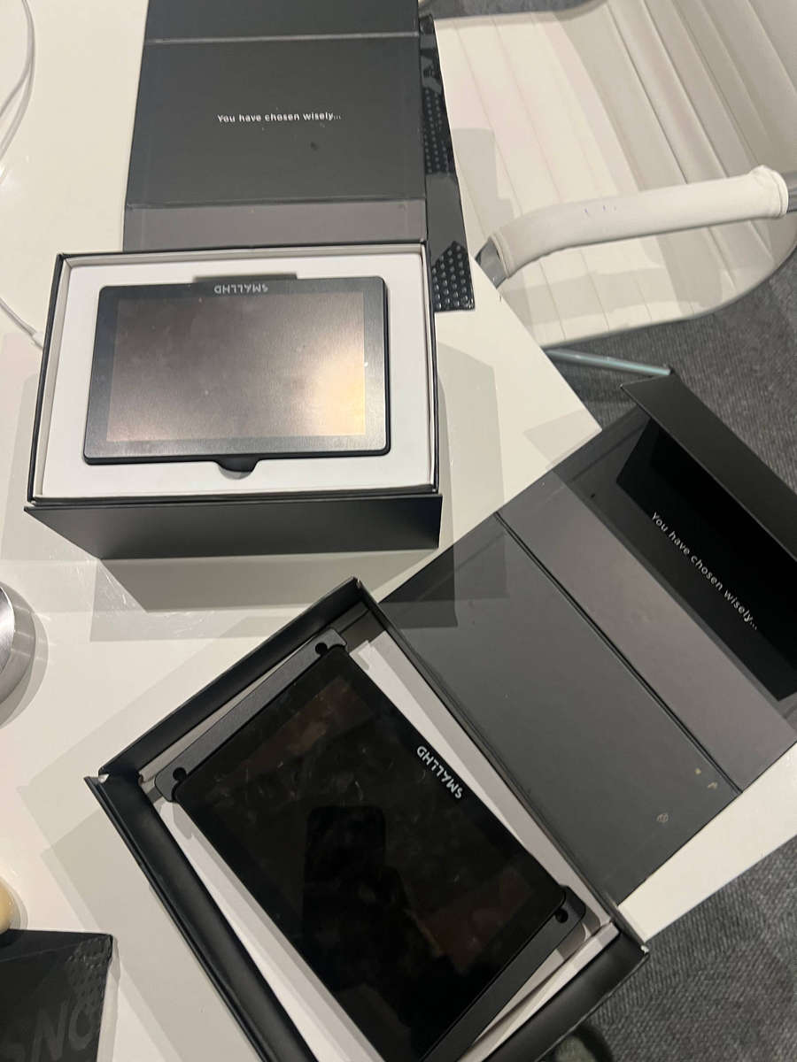 SmallHD Cine 7" 4K Touchscreen Monitor  Professional On-Camera Display (Original Box)