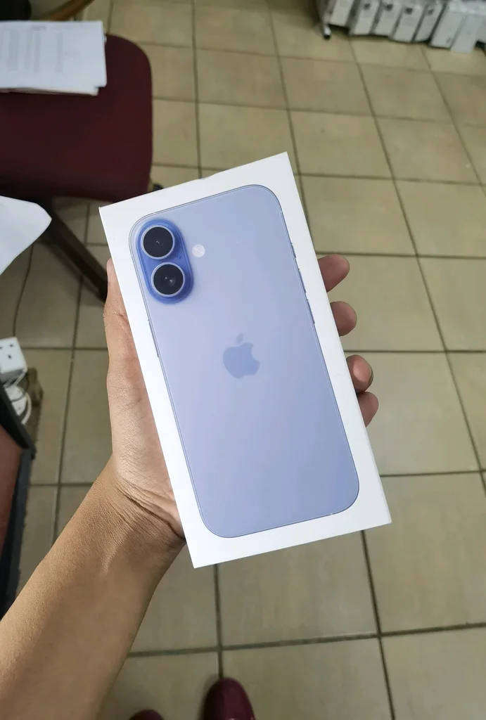 IPHONE 17 256GB BLUE
