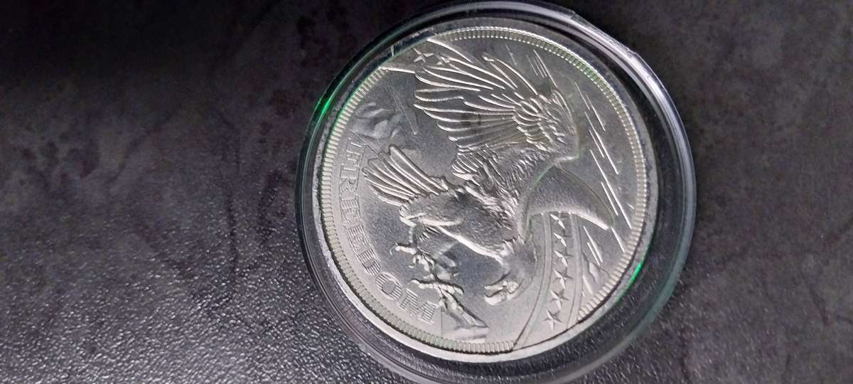 1 Oz Fine Silver SD BULLION Round