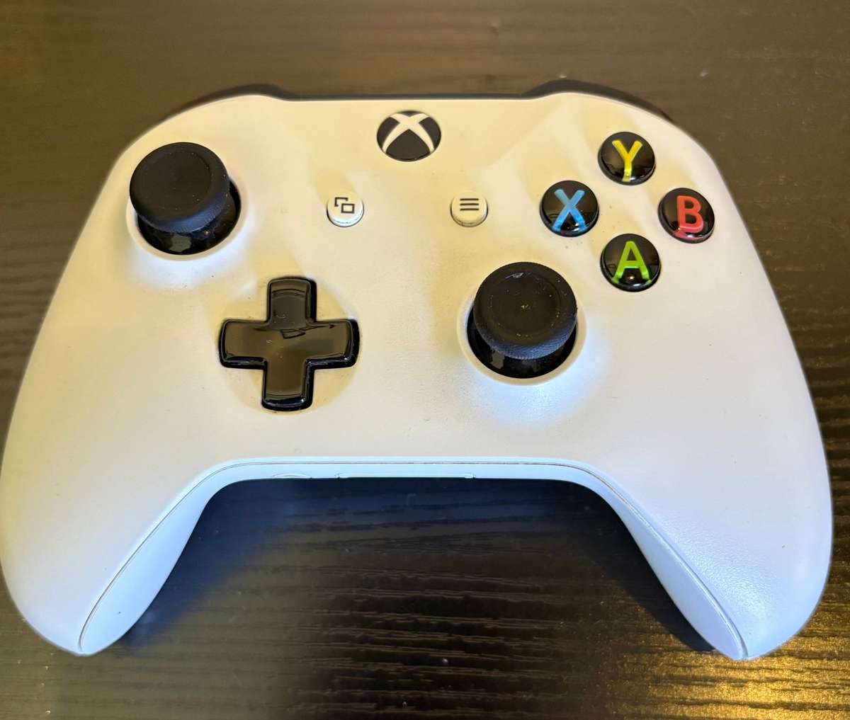 Xbox One Slim + Remote