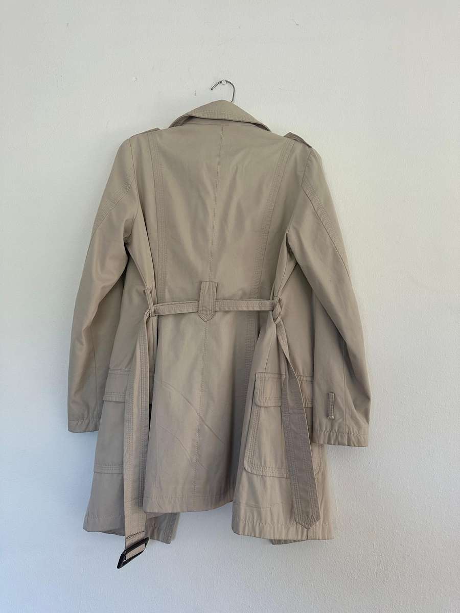 Luxury imported woman's coat, Size M