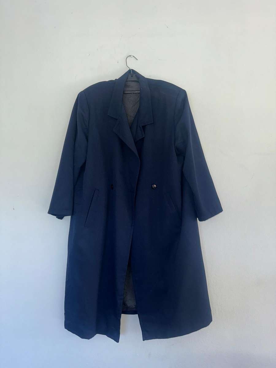 Beautiful Navy Blue Coat Imported from Germany, Size L