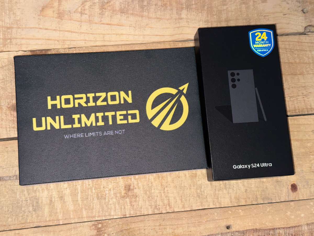 Samsung Galaxy S24 Ultra 256GB Titanium Black Like New