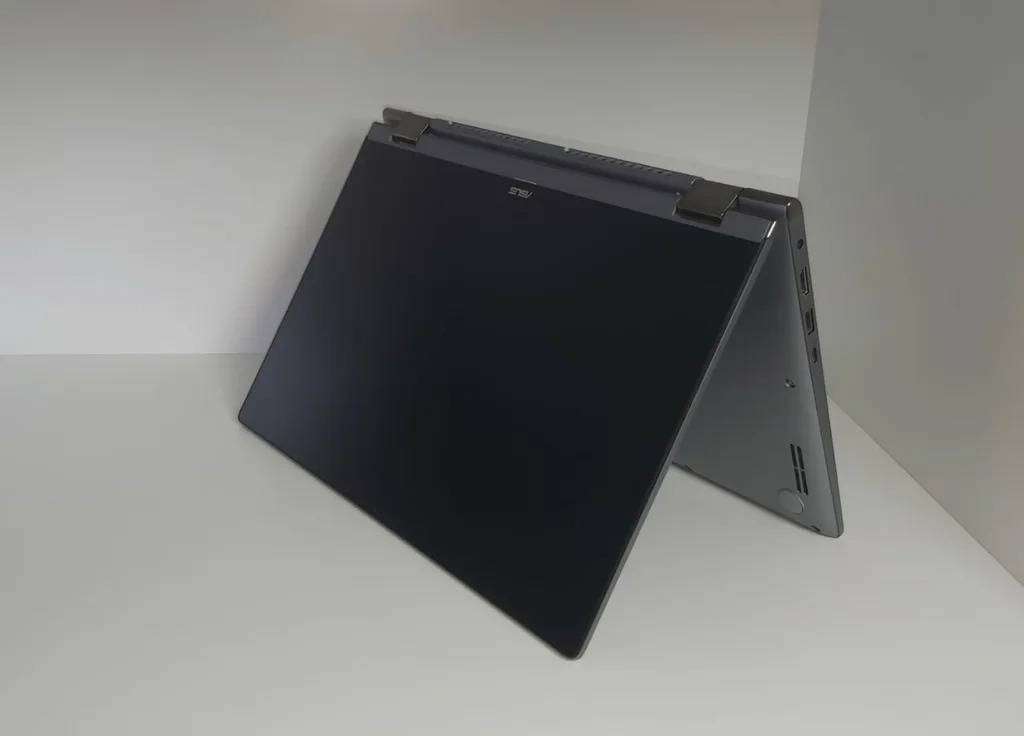 Gaming Asus Zenbook UX426DA Ryzen 7
