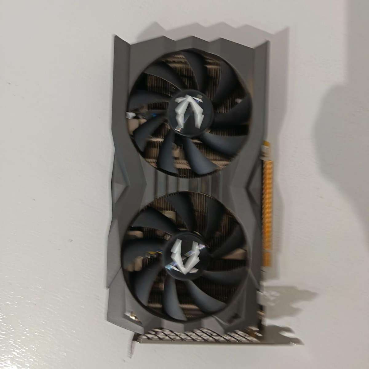 ZOTAC GAMING GeForce GTX 1660 SUPER Twin Fan