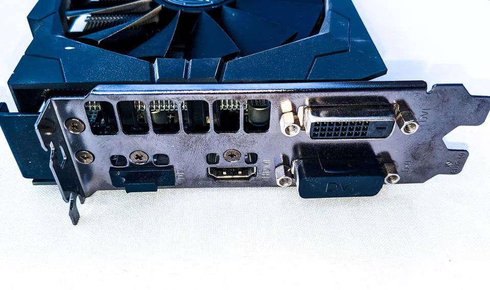 RX 570 Asus Strix 4gb
