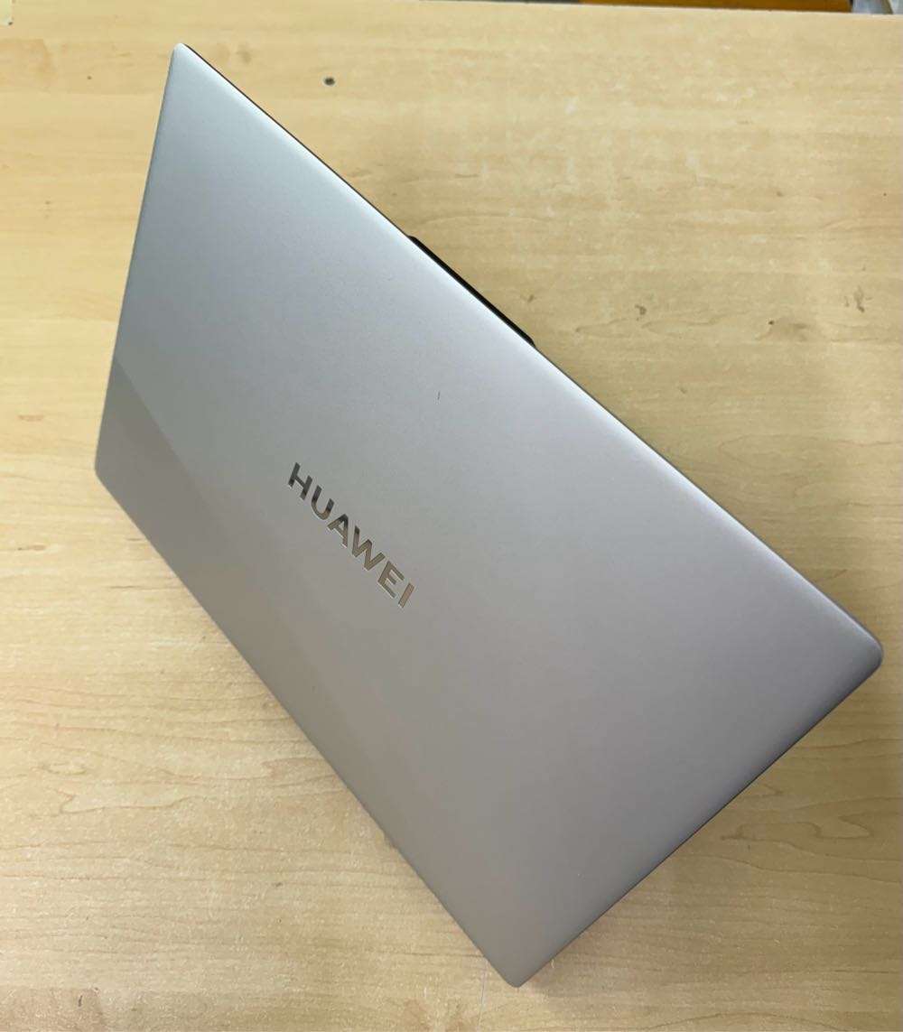 Huawei MateBook MCLF-X  Intel® Core i5 12450H 8GB RAM and 512GB Nvme SSD 16-Inch Laptop Refurbished