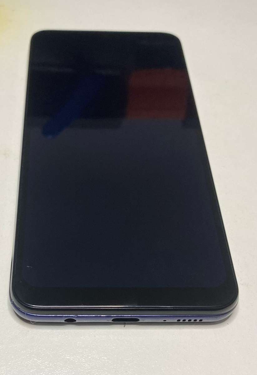 Samsung Galaxy A20 64GB Unlocked Smartphone