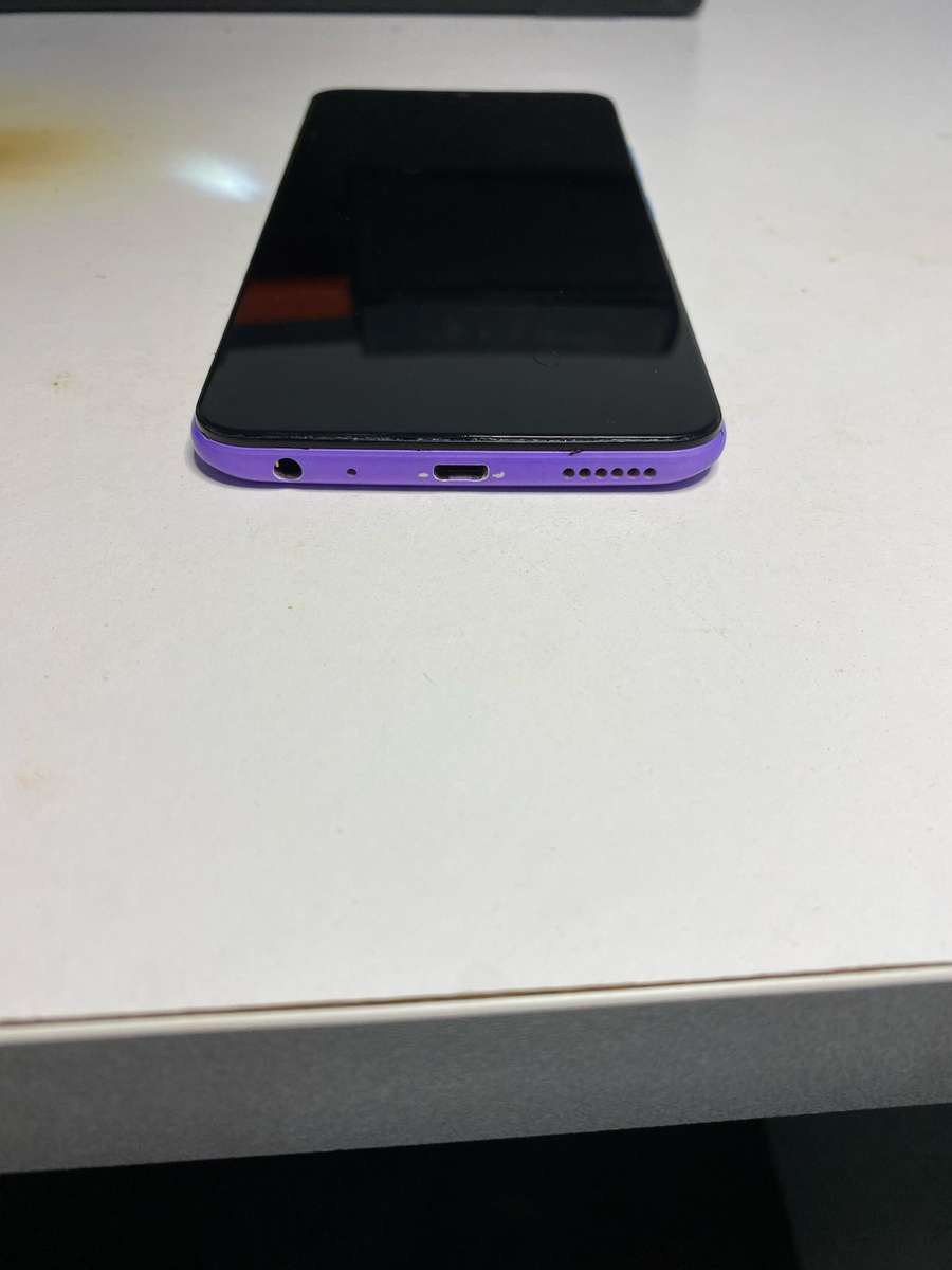 Vivo Y1S (Aurora Blue, 32GB, 2GB RAM)  Second Hand