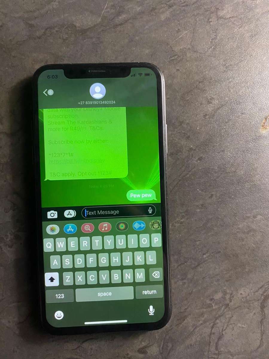 iPhone X  64 GB,( Face ID not working, battery 78%)