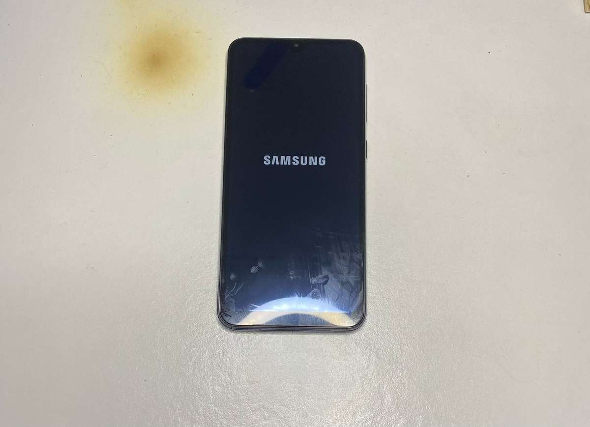 Samsung Galaxy A20 64GB Unlocked Smartphone