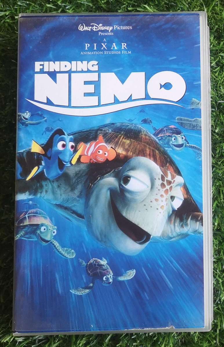Finding Nemo (VHS)