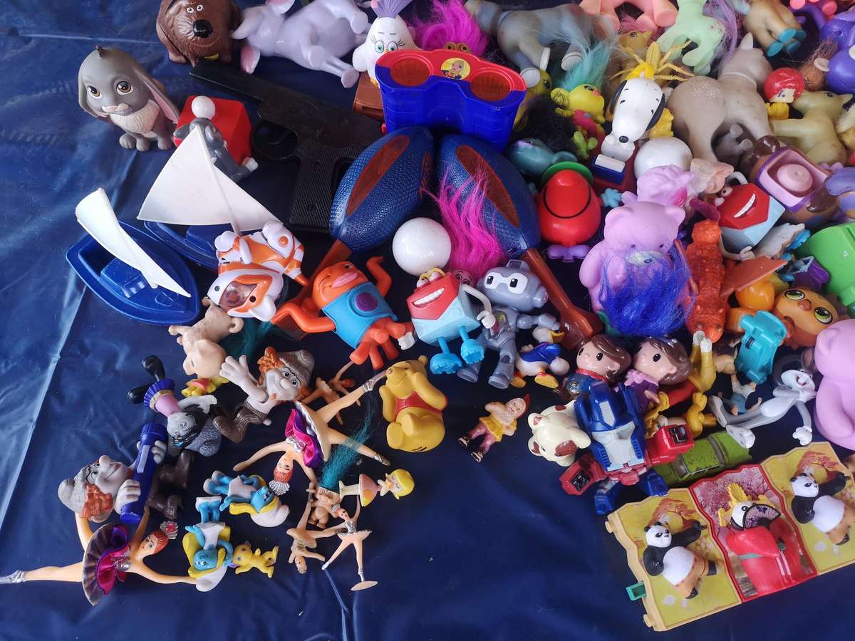 Mixed Figurines Bundle