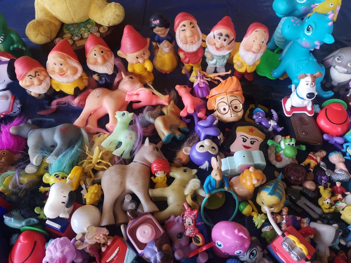 Mixed Figurines Bundle