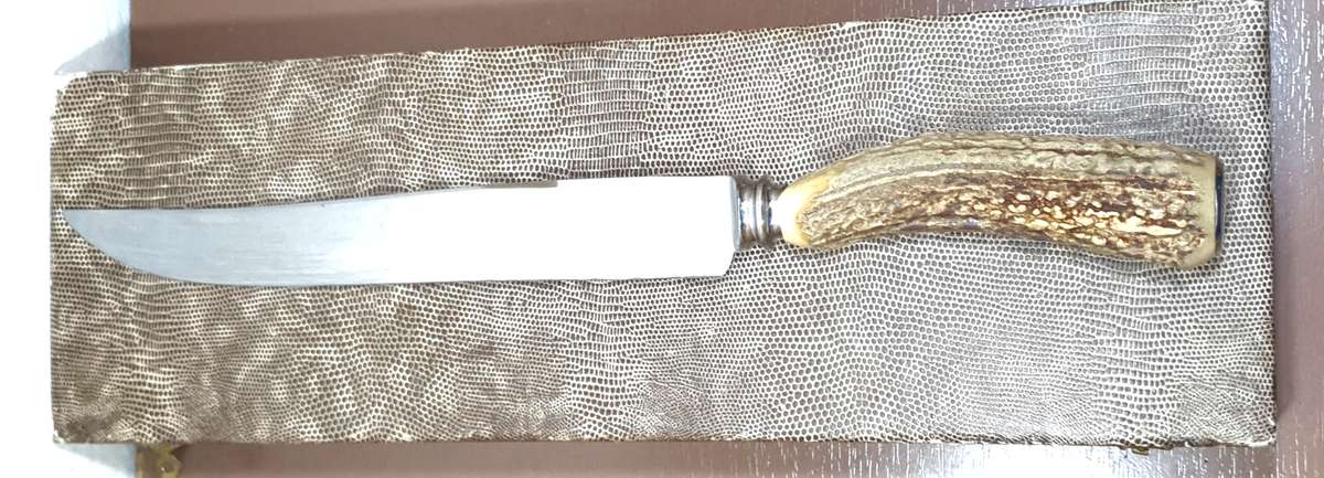 Vintage Antler Handle Meat Curving set by Tailors Eye Witness, Sheffield in pristine condition.