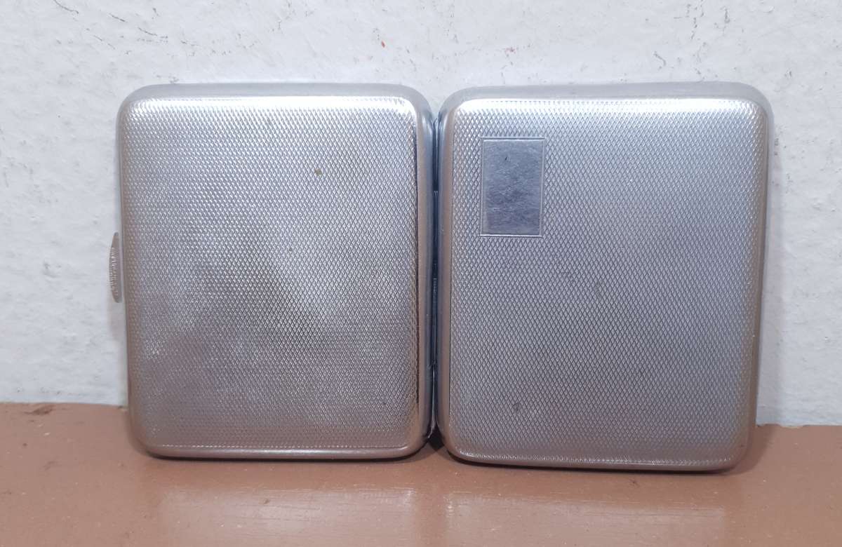 Hotel Florence - Italy complementary Cigarette case in Emmaculate condition