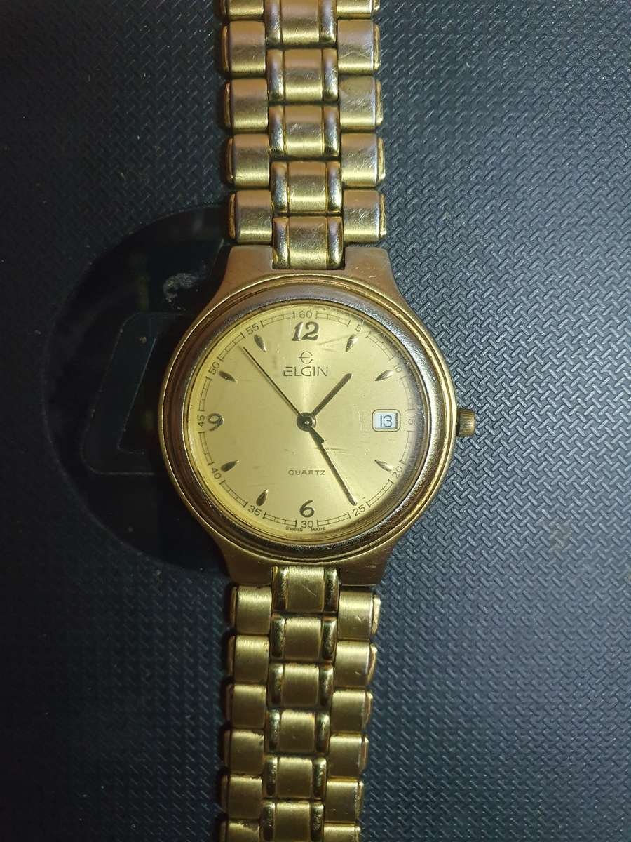 Vintage Elgin - USA Mens wristwatch with date window in good working condition