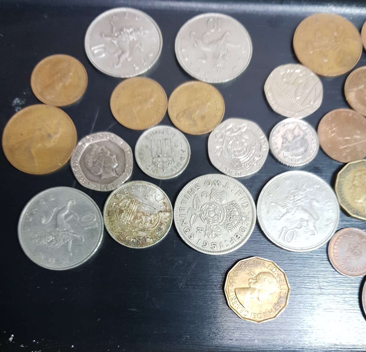 TREASURE HUNT - Large collection of collectable British coins in good conditon.