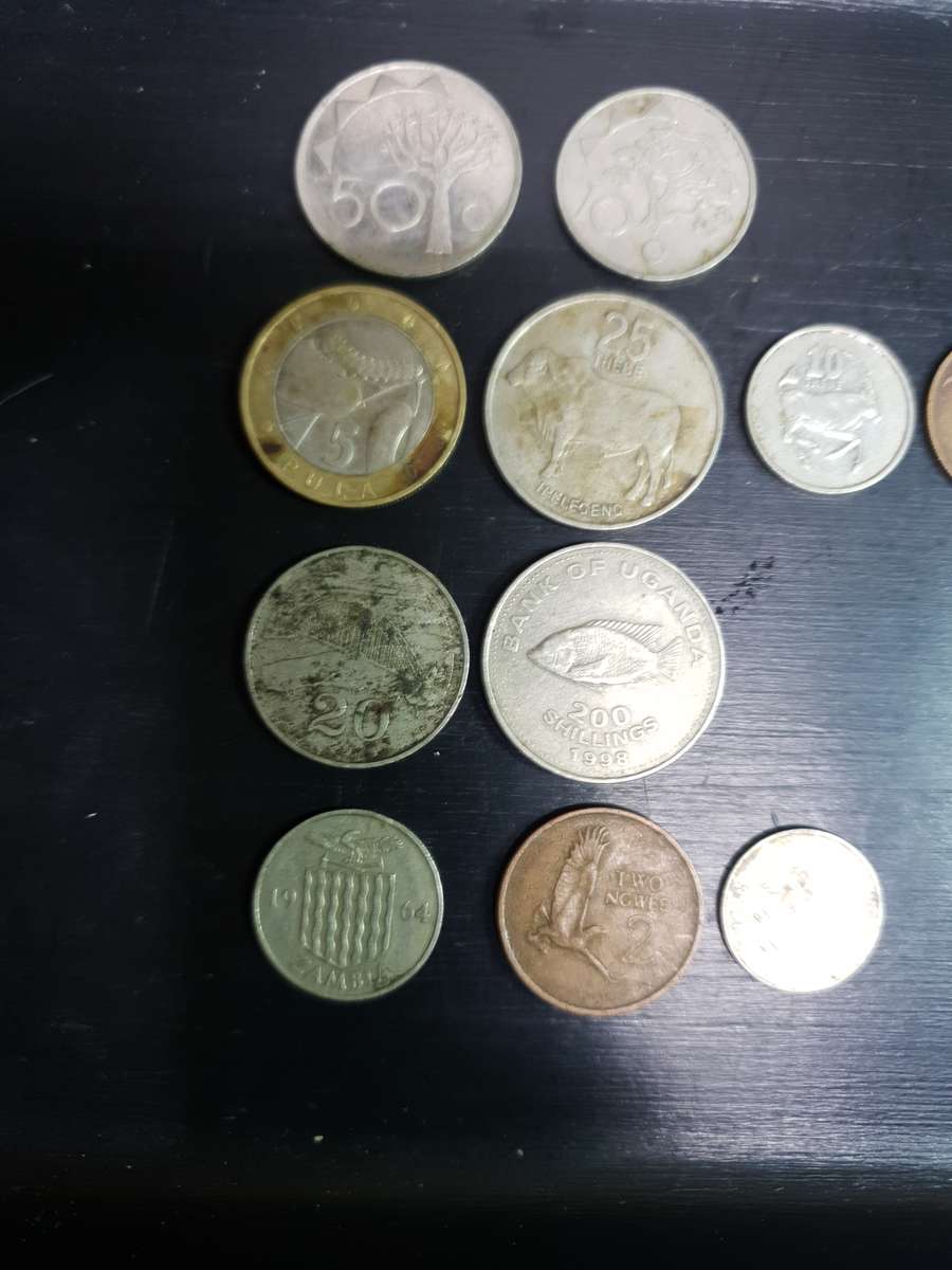 13 Collectable coins from Botswana, Uganda, Namibia, Zambia & Zimbabwe