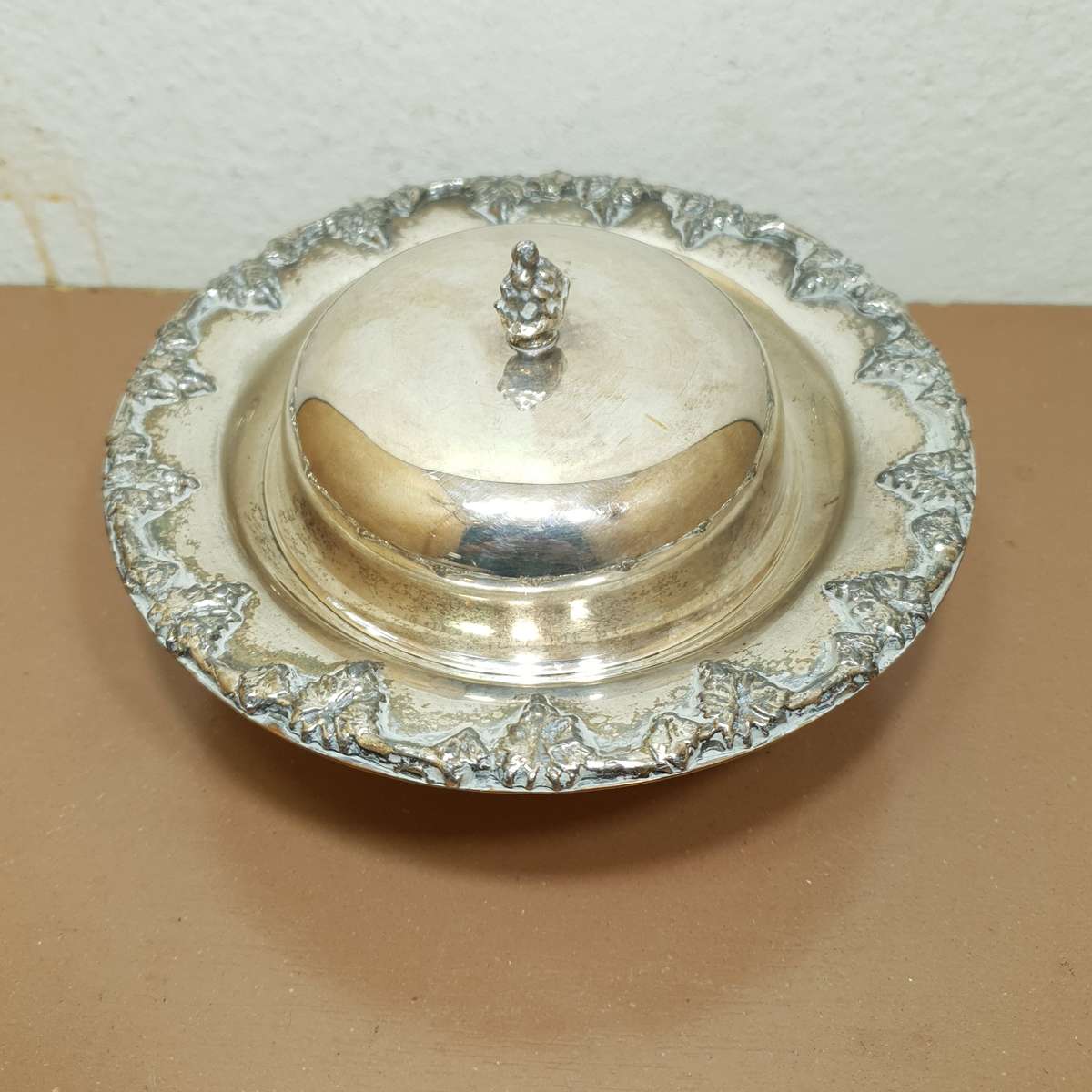 Hallmarked vintage Silver Plated on Copper cheese dom on stand - Made in France.