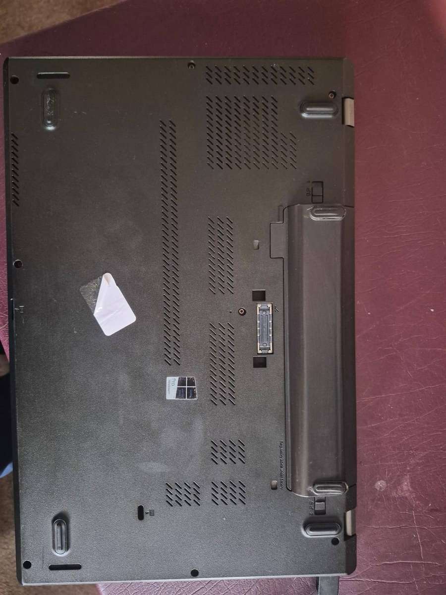 Lenovo T560