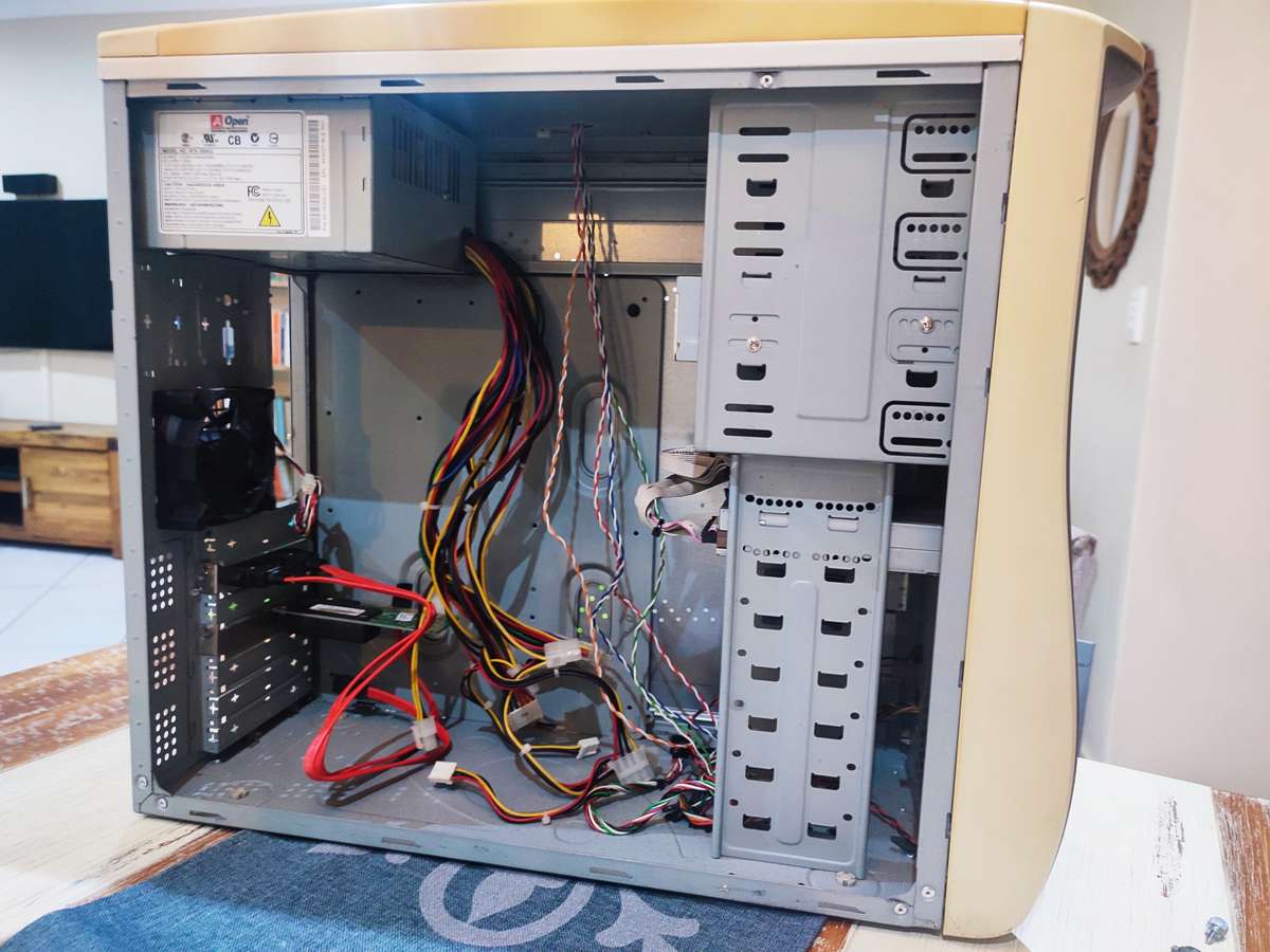 Retro ATX P4 Handle PC Case