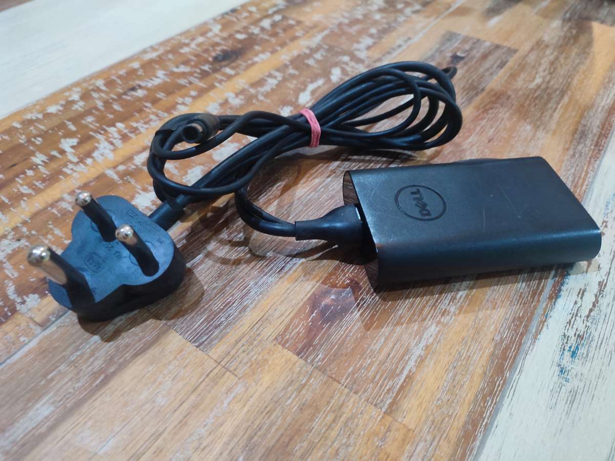 Dell 65W Laptop Charger
