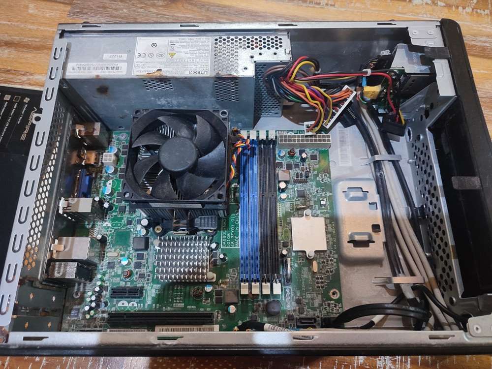 Acer Aspire x3450 - as spares