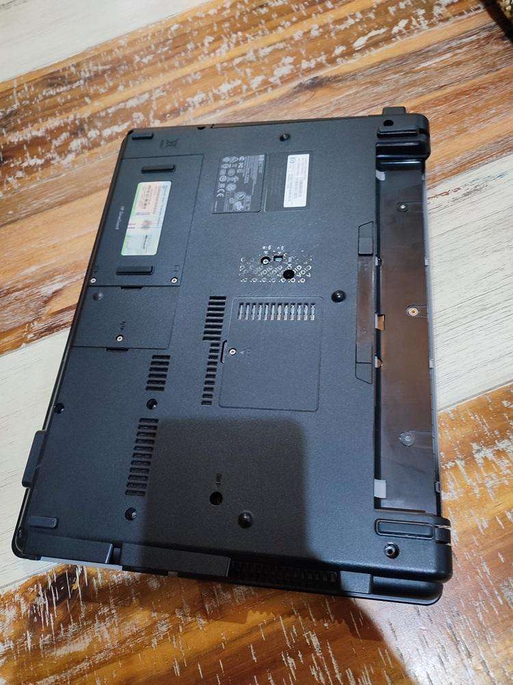 HP Compaq 6720s - AS SPARES