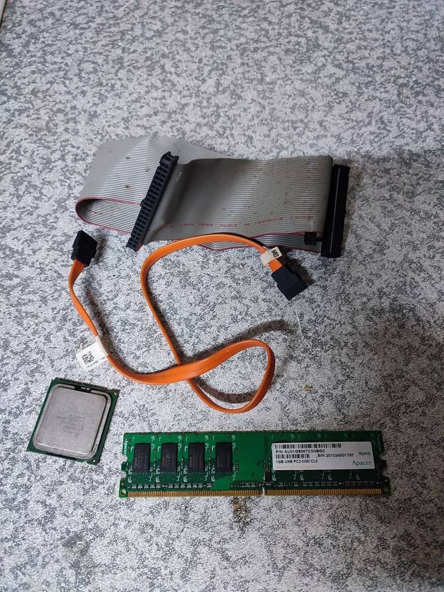 PC parts bundle (CASE + DDR2 RAM + LGA775 CPU)