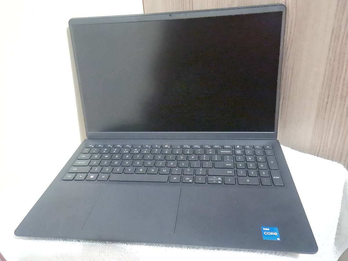 DELL VOSTRO 3520 I5-1235U 12TH GENERATION LAPTOP