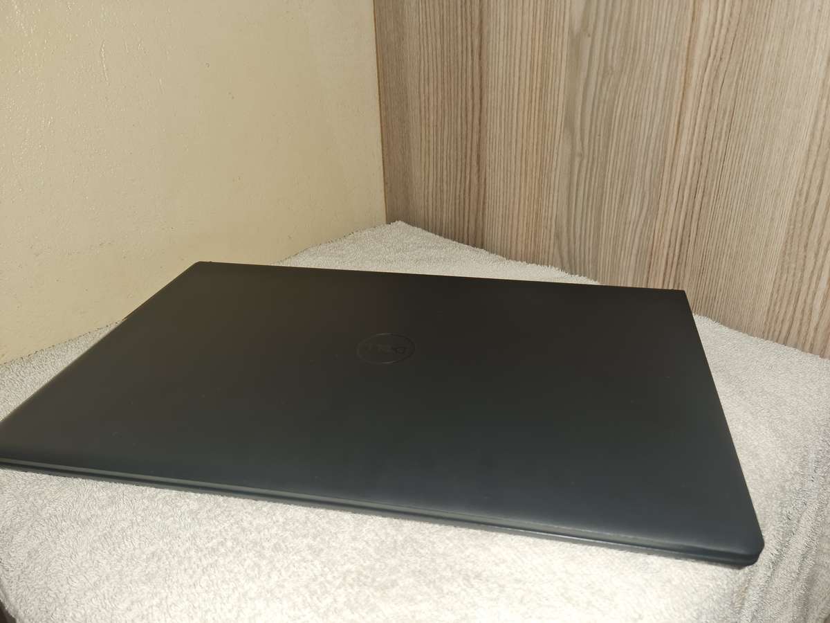 DELL VOSTRO 3520 I5-1235U 12TH GENERATION LAPTOP