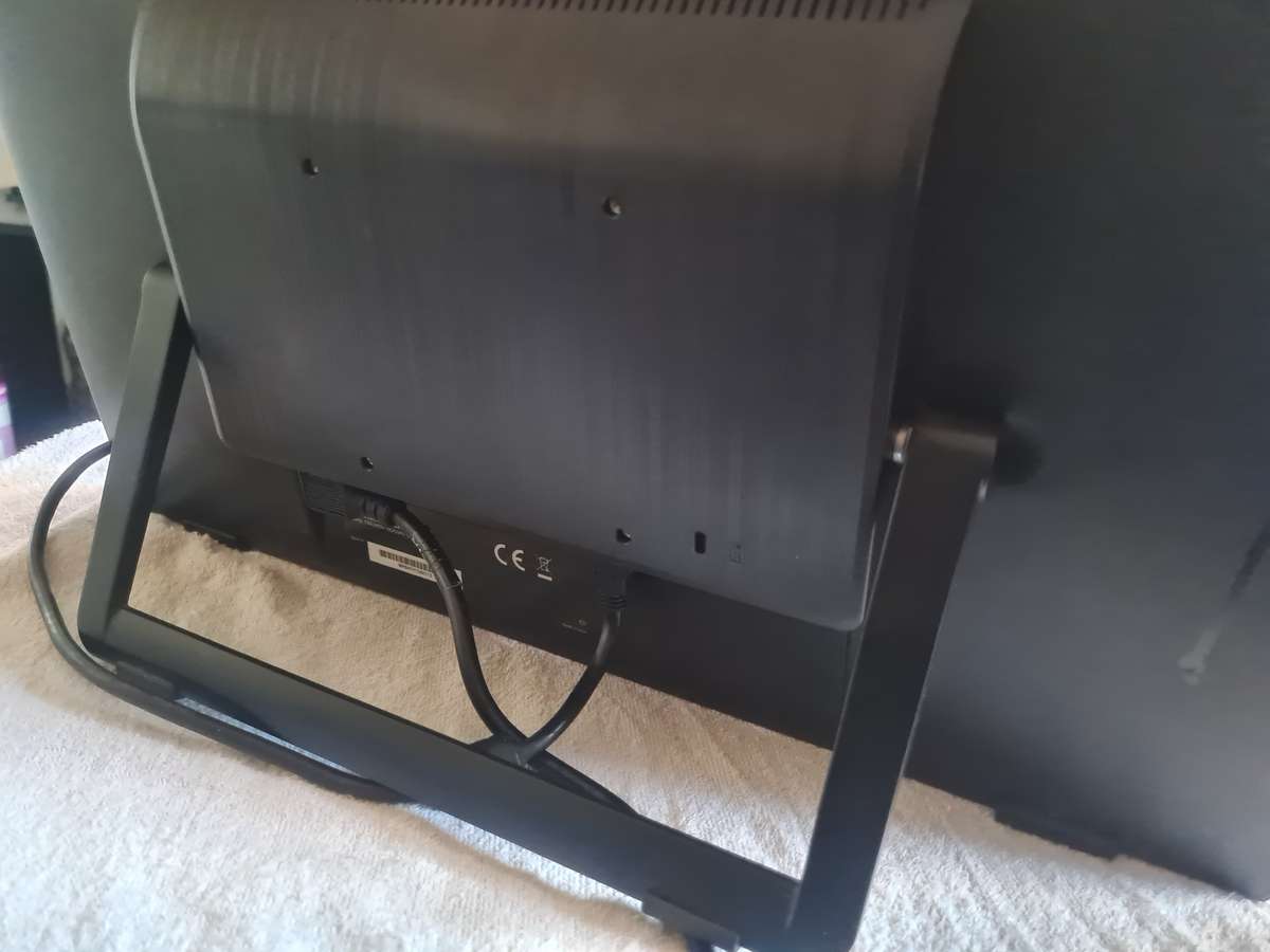 MECER 22INCH MONITOR LE22BW