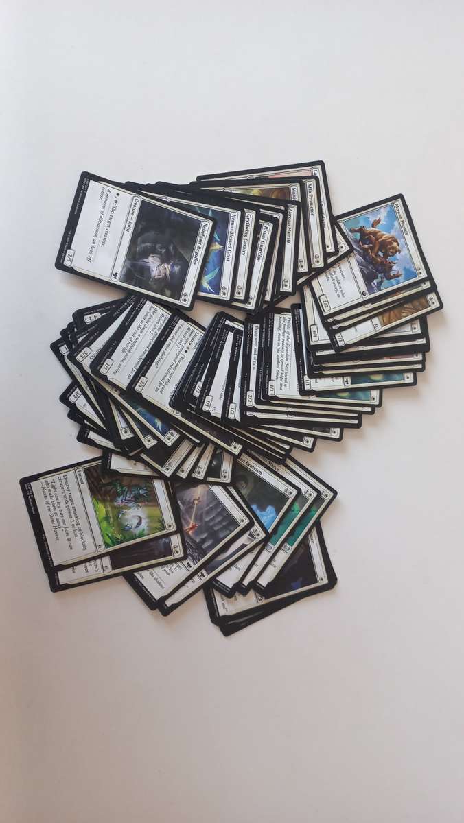 MAGIC THE GATHERING TRADING CARDS