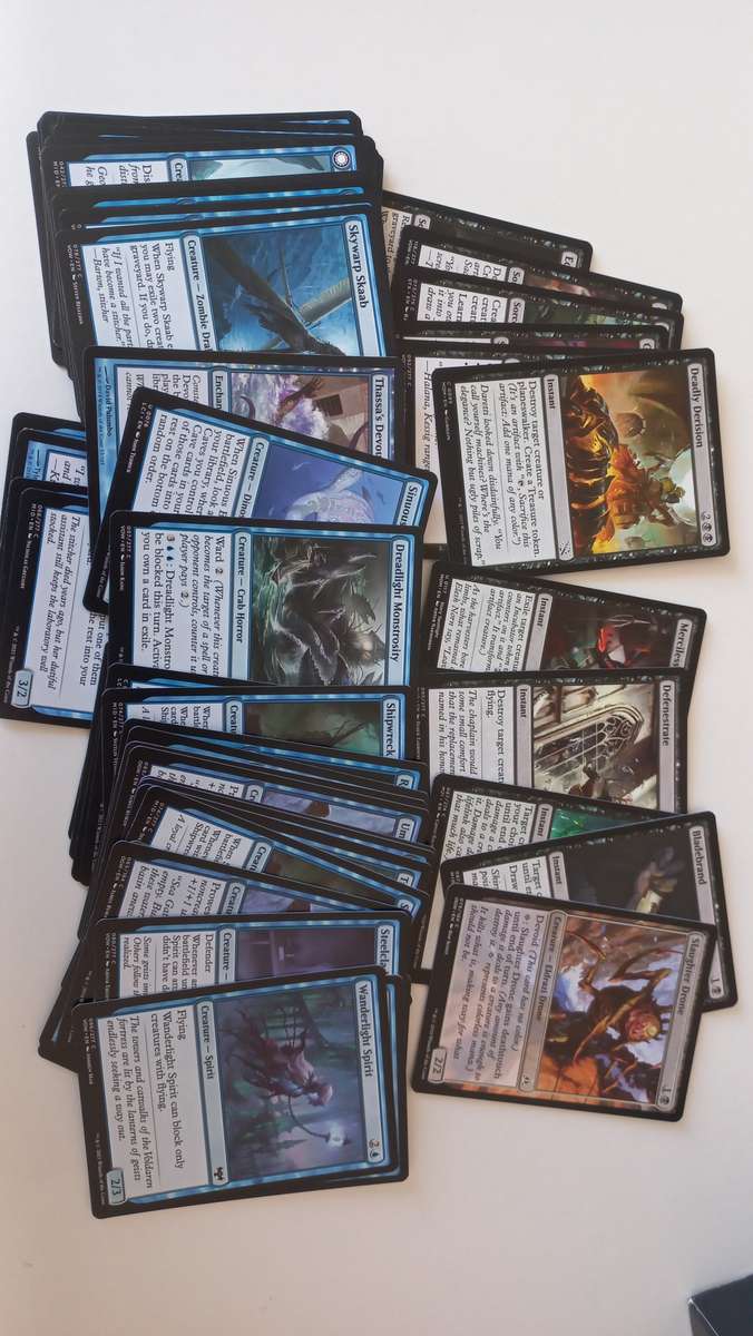 MAGIC THE GATHERING TRADING CARD BUNDLE !! +/- 340 cards !!
