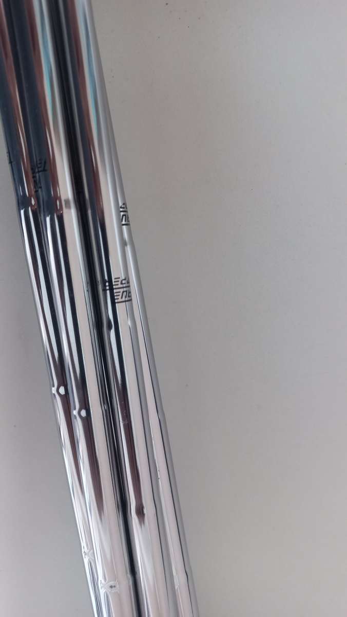 6 x GOLF IRONS - True Tempest (P, 4, 6, 7,8,9)