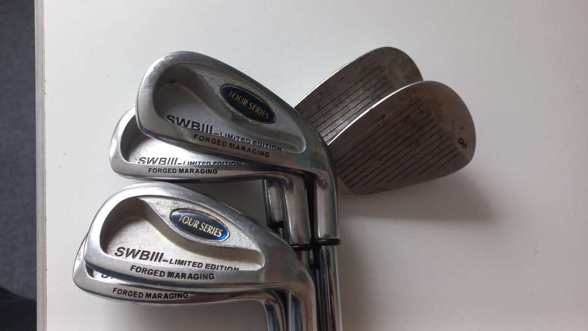 6 x GOLF IRONS - True Tempest (P, 4, 6, 7,8,9)