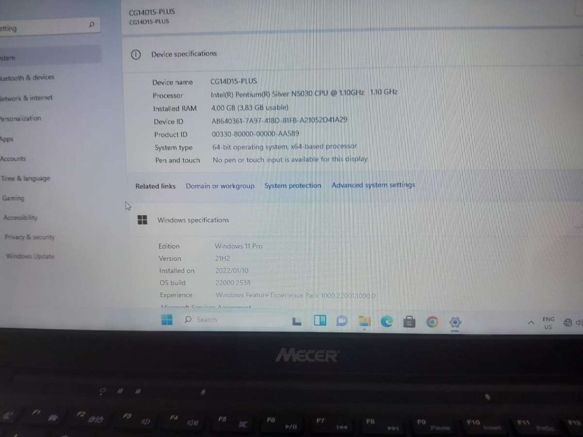 Mecer MyOffice CG14D15+ Pentium 4GB 128GB 14" Notebook - Black