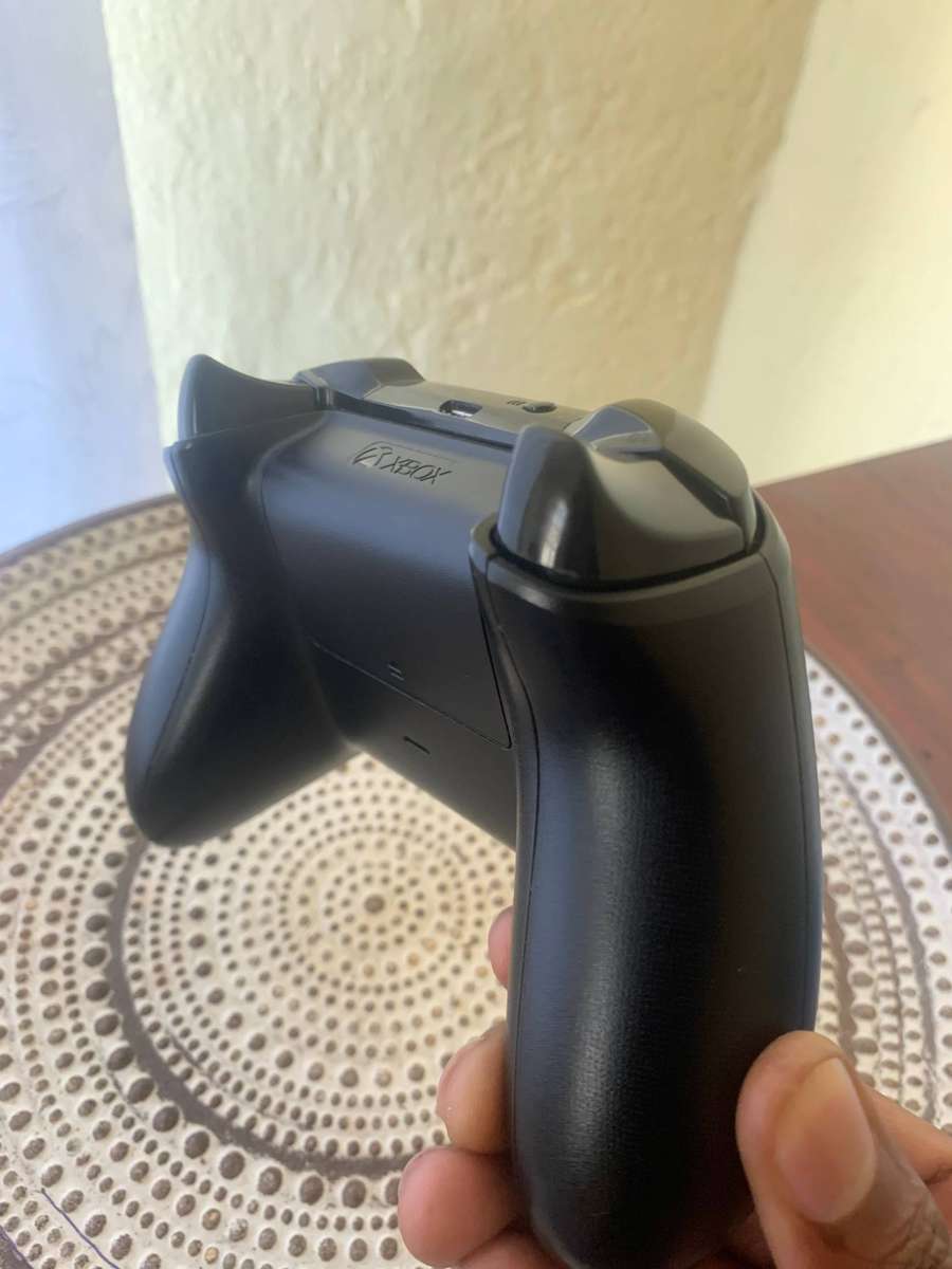 Original Xbox One Controller (BLACK) Wireless