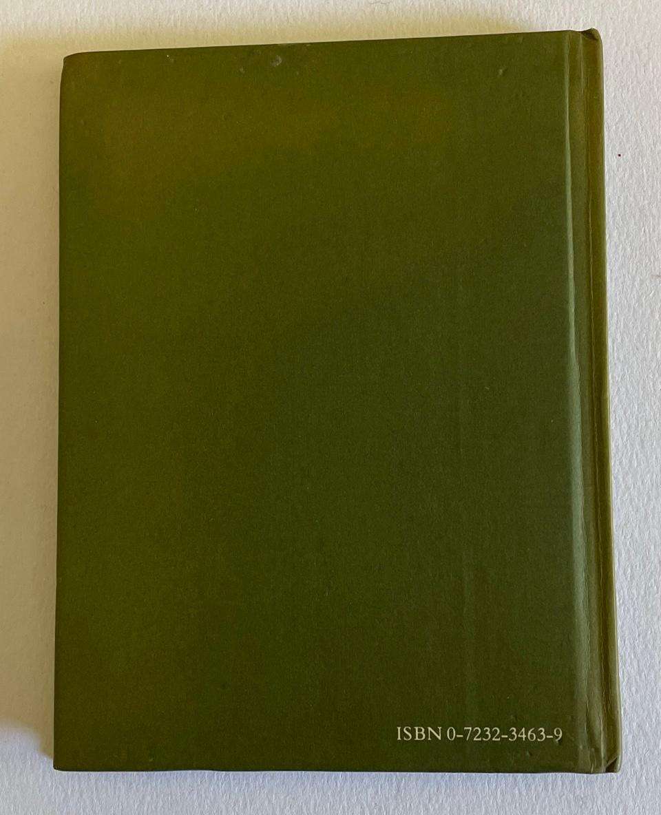 BEATRIX POTTER - THE TALE OF BENJAMIN BUNNY - HARD COVER MINI BOOK - 58 pages. Great collectible!