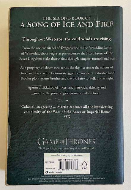 A CLASH OF KINGS-  GEORGE RR MARTIN - 2011 Harper Collins UK.  911 pages *Game of Thrones series