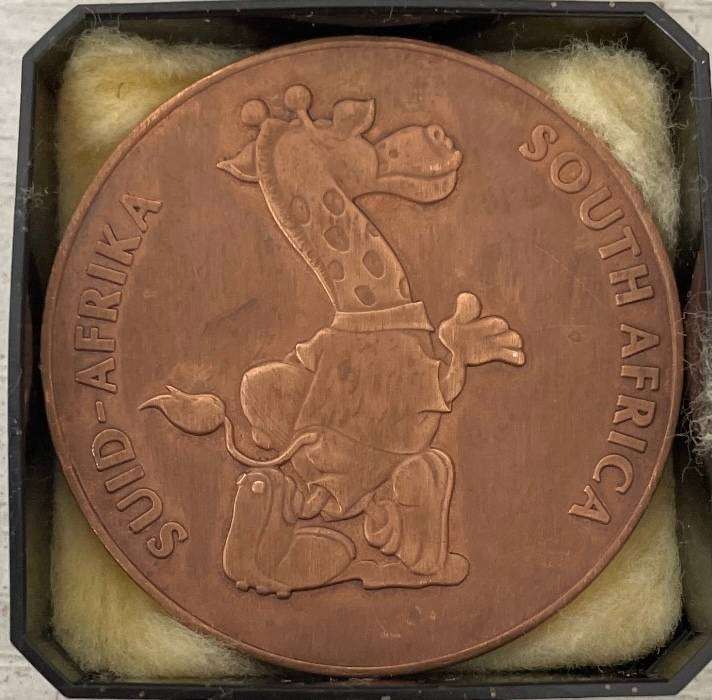 Rugby Medallion - 1995 World Cup - Copper coin with the mascot - "Ruggles" on it.