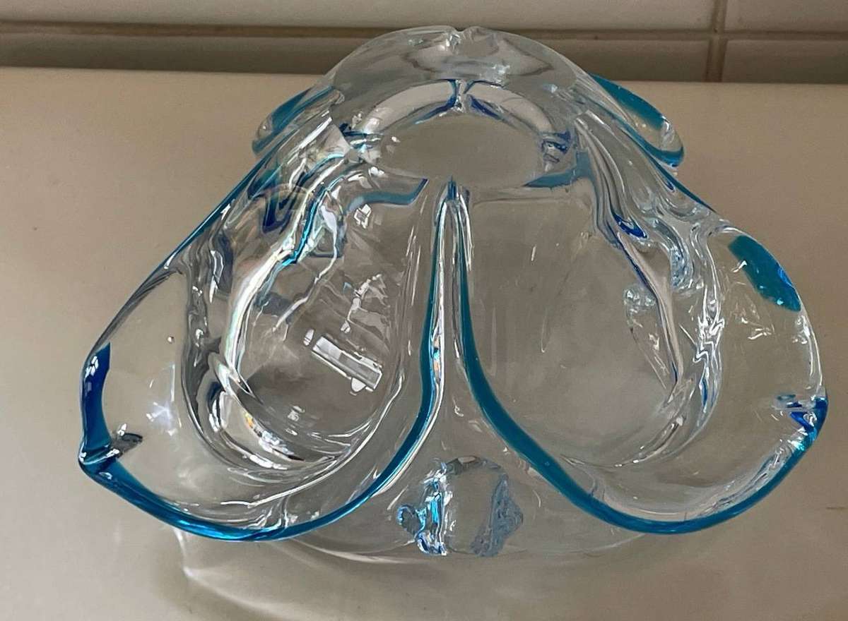 Murano Glass Butterfly / Flower Bowl (3) - Handmade Venetian Art Glass, circa 1960 - Beautiful!