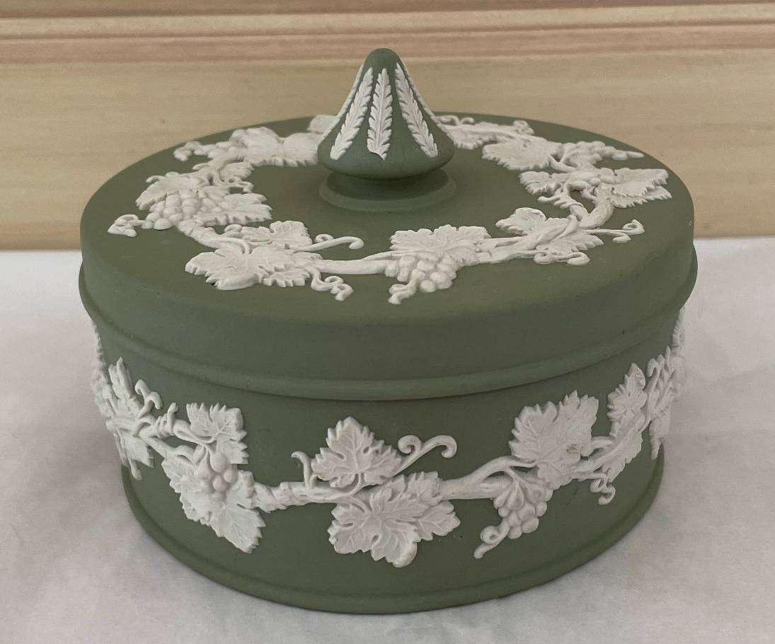 Wedgewood Jasperware Trinket Bowl with Grapes and Vine Pattern - Sage green. Beautiful!
